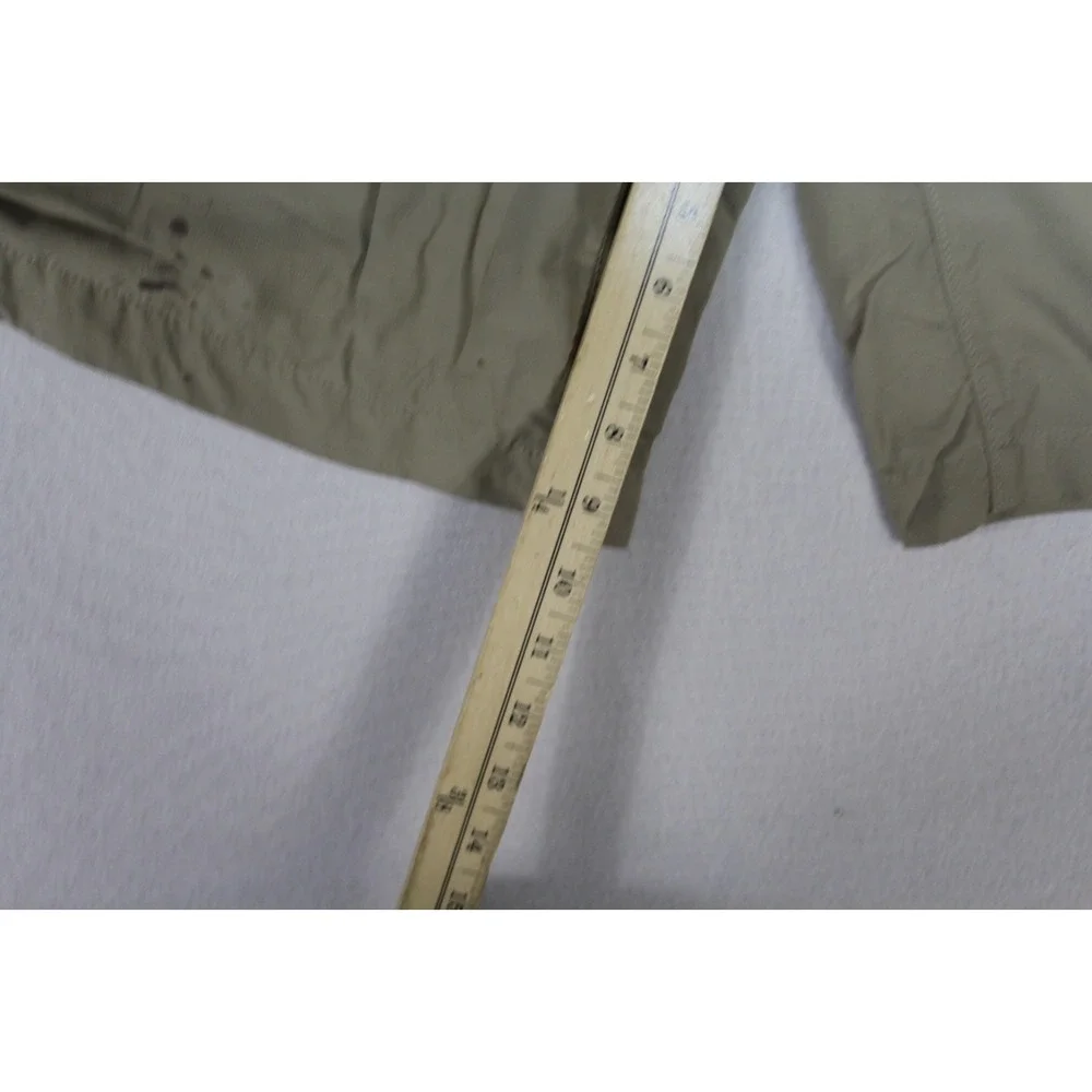 The NOrth Face Men Beige Chino Shorts Stains Casual Size 36